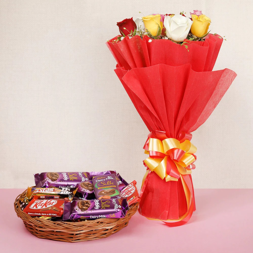 Mix Roses With Delicious Chocolates
